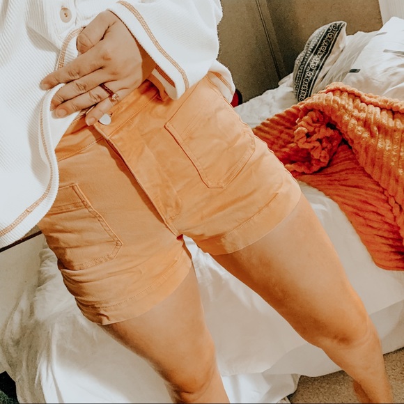 Everlane Pants - Everlane The Patch Pocket Short